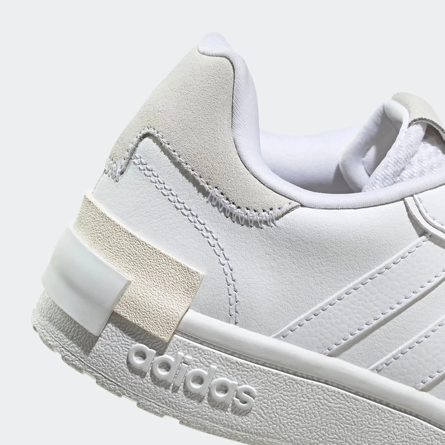 adidas Women's Postmove Basketball Shoe