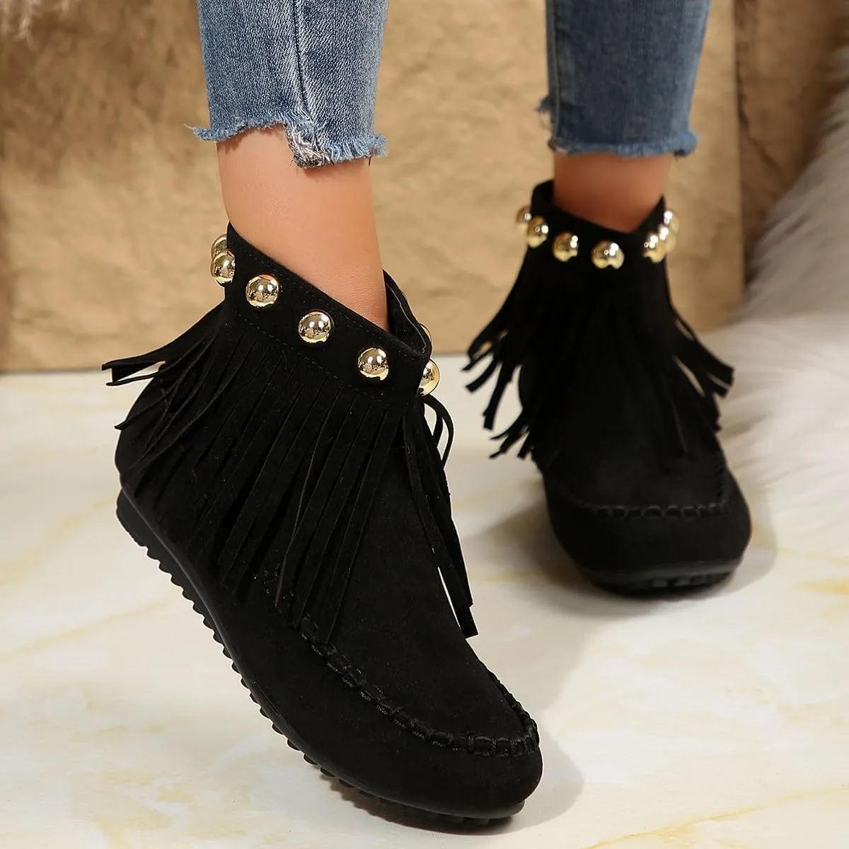 Ankle Boots for Women Low Heel Moccasins Fringe Retro Suede Leather Tassel Studded Moccasins Comfy Non Slip Shoes
