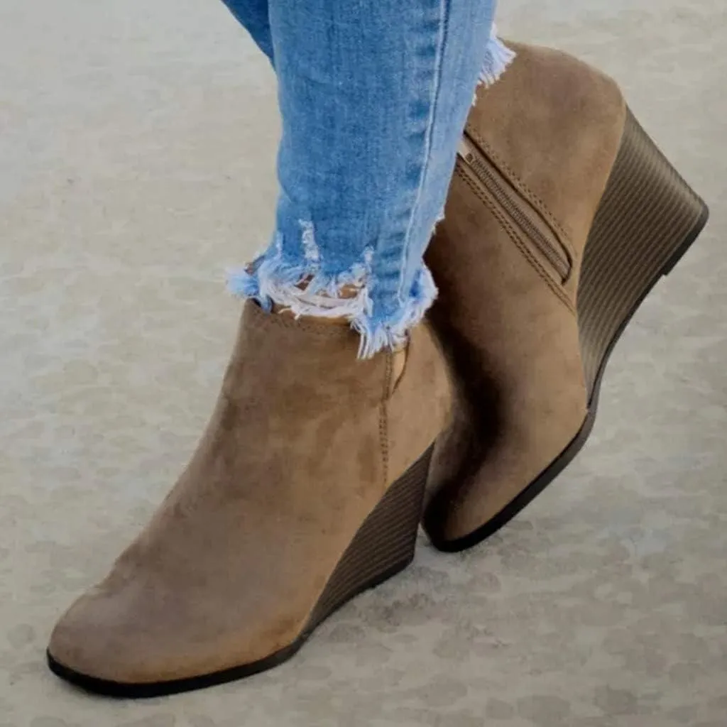 Ankle Boots for Women Winter Fashion Round Toe Booties Leather Platform Wedges Boots Back Zip Vintage Snow Booties