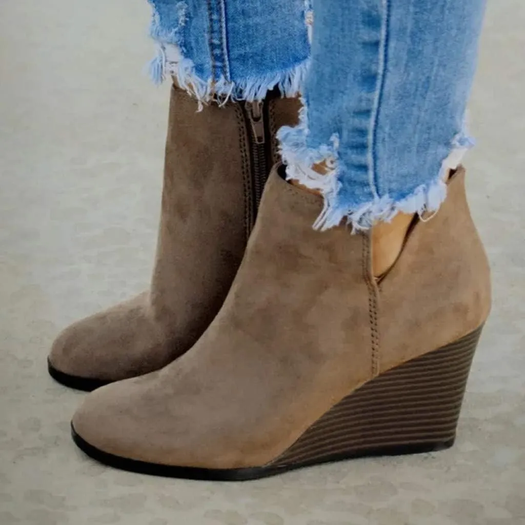 Ankle Boots for Women Winter Fashion Round Toe Booties Leather Platform Wedges Boots Back Zip Vintage Snow Booties