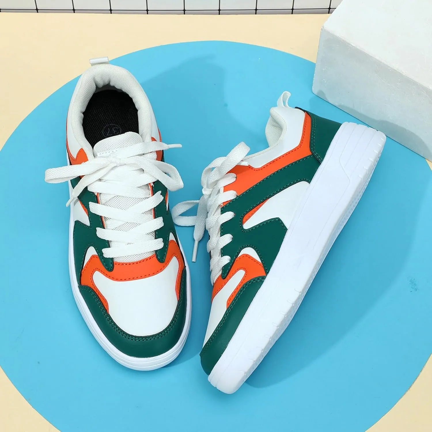Couples Korean Version of The Trend Lace Up Color Matching Casual Board Shoes Breathable Light River Shoes for Men