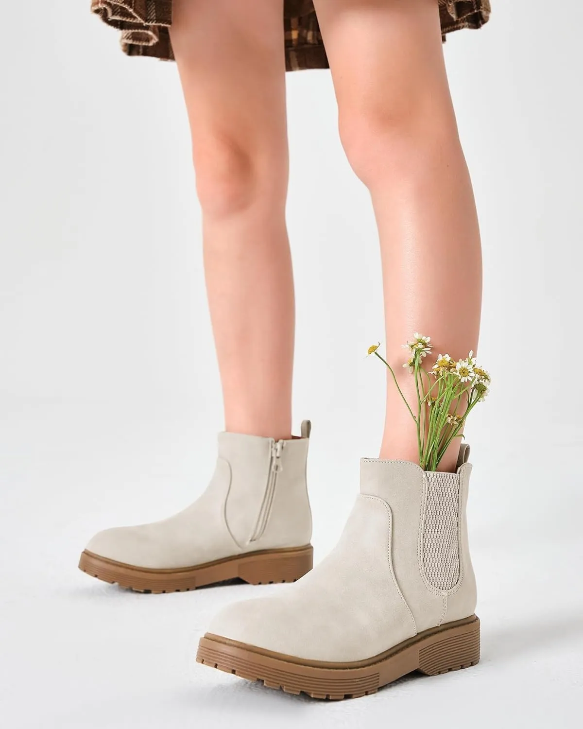 Coutgo Girls Kids Lug Sole Ankle Boots Side Zip Chunky Low Heel Slip On Winter Casual Chelsea Booties Shoes