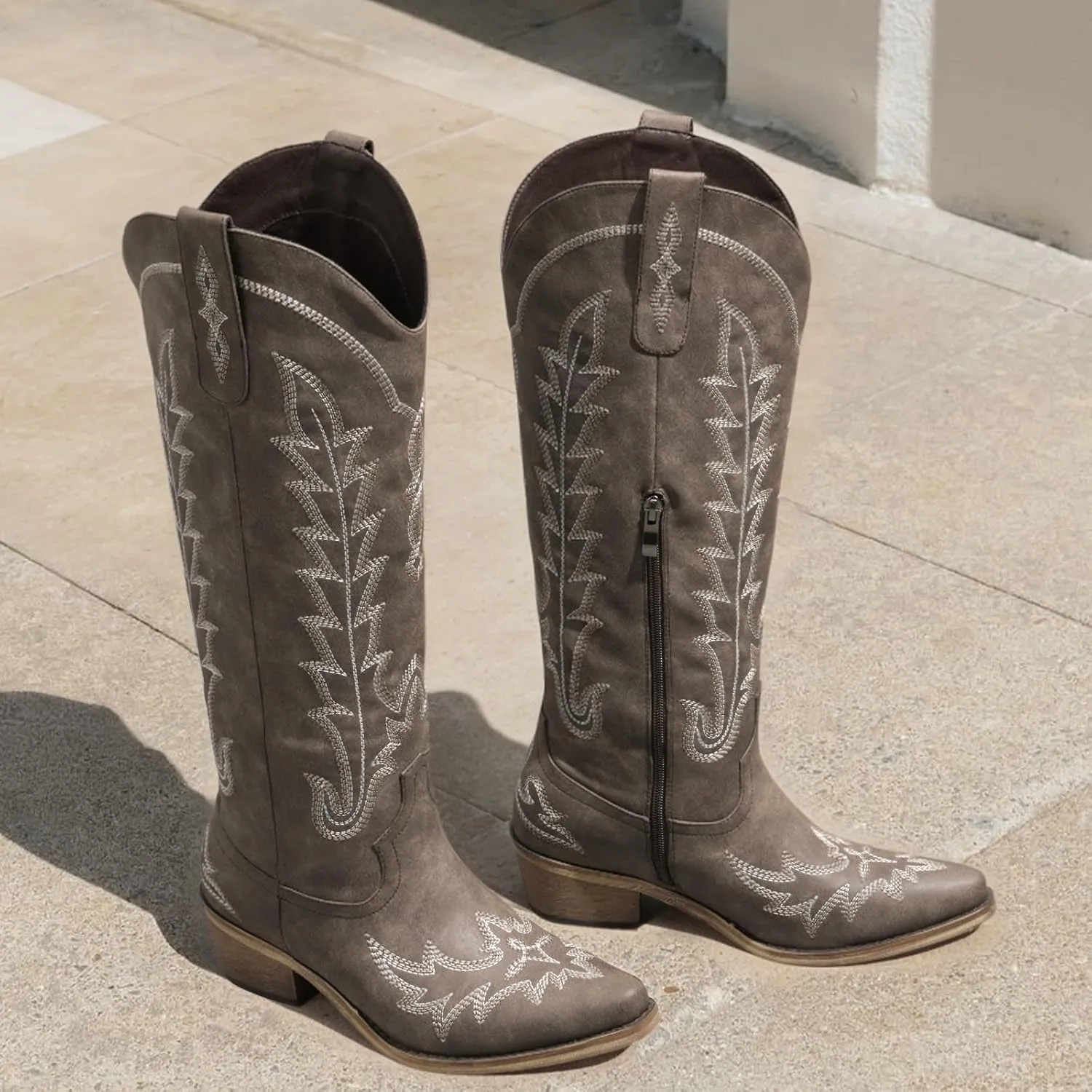 Cowboy Boots for Women - Knee High Embroidered Western Cowgirl Boots, Pointed Toe Chunky Heel Retro Country Boots, Pull On Zipper Vintage Fashion Tall Boots for Girls Ladies