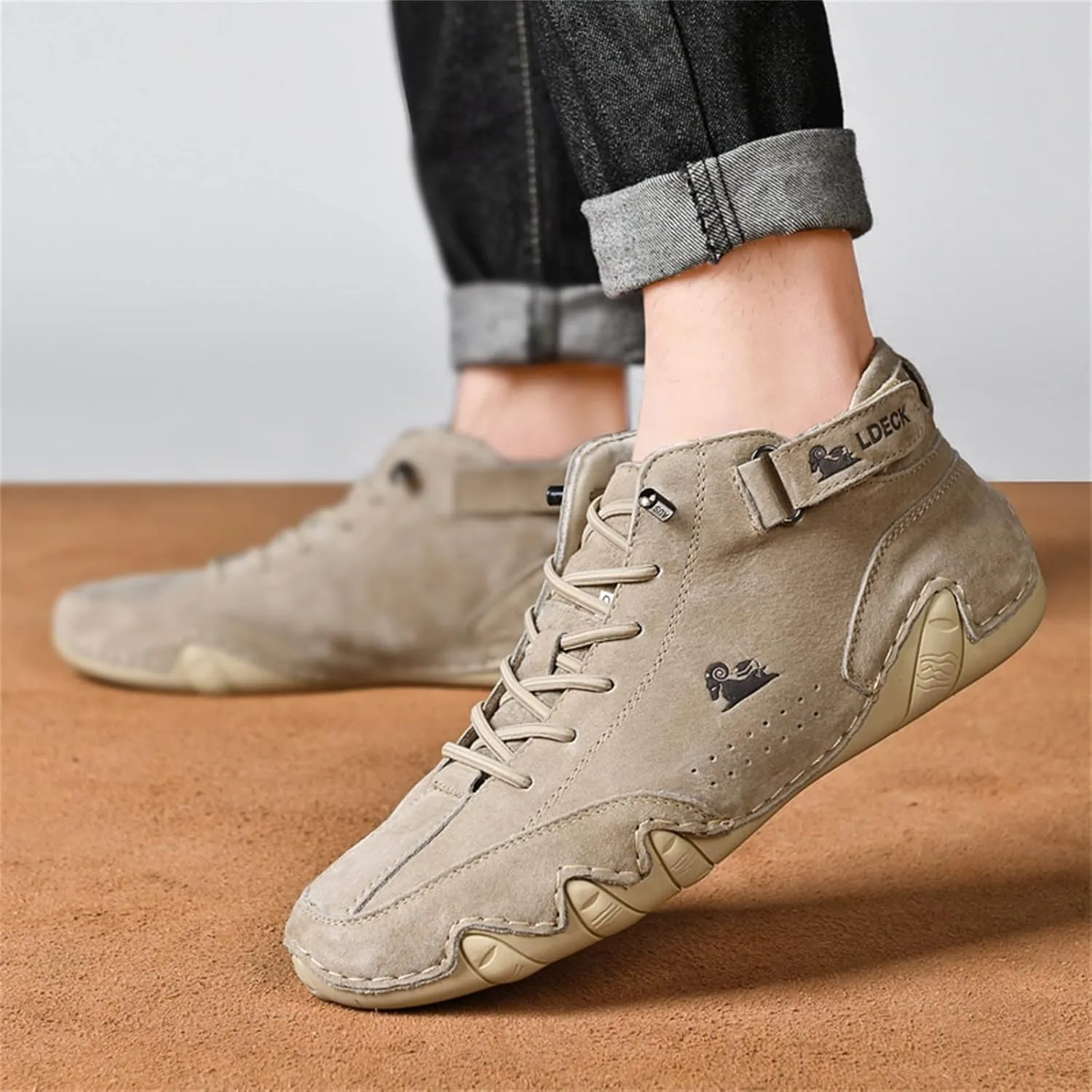 DAGY Men's Chukka Boots Italian Handmade Suede High Boots, Mens Non-Slip Waterproof Shoes, Breathable Hook & Loop Fastener Ankle Boots Chukka
