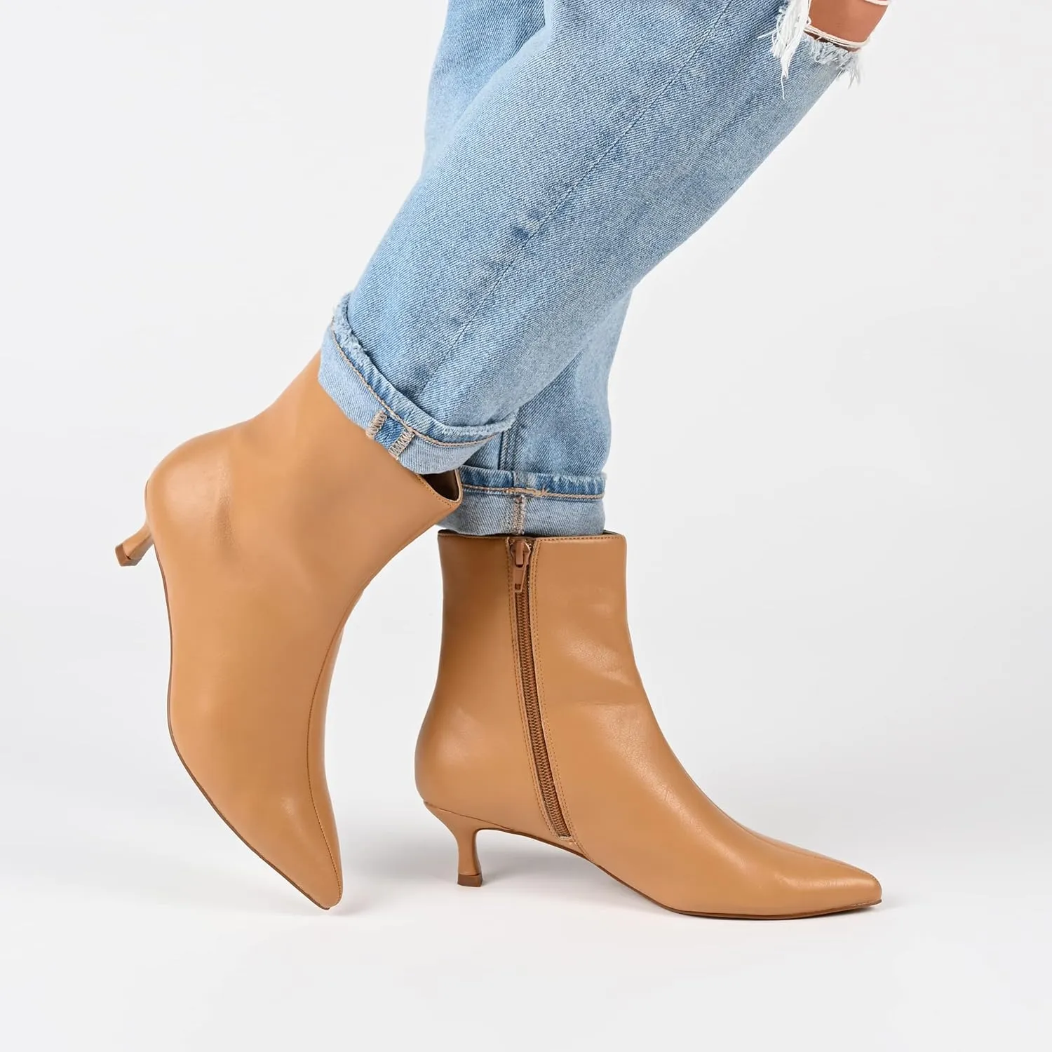 Journee Collection Womens Arely Faux Leather Pointed Toe Ankle Boots