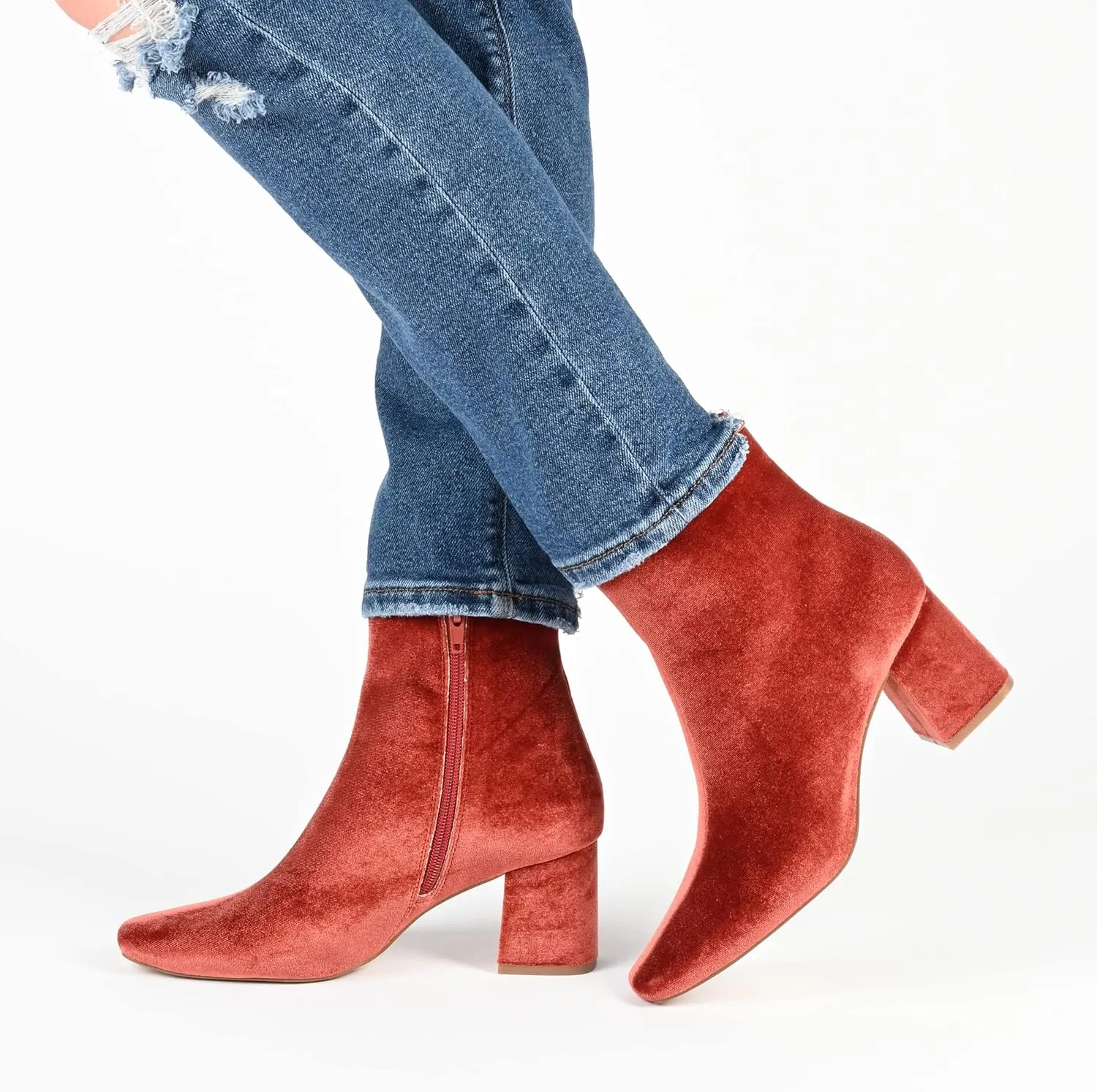 Journee Collection Womens Hazara Velvet Cushioned Footbed Ankle Boots