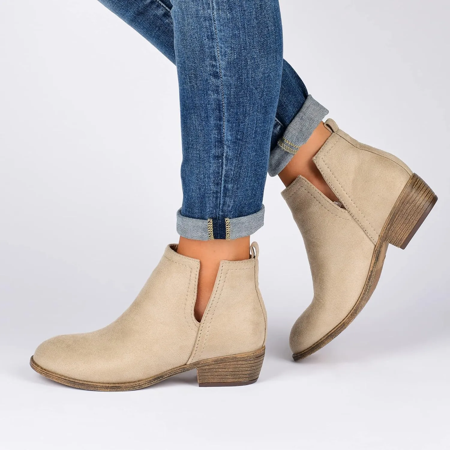 Journee Women's Rimi Booties