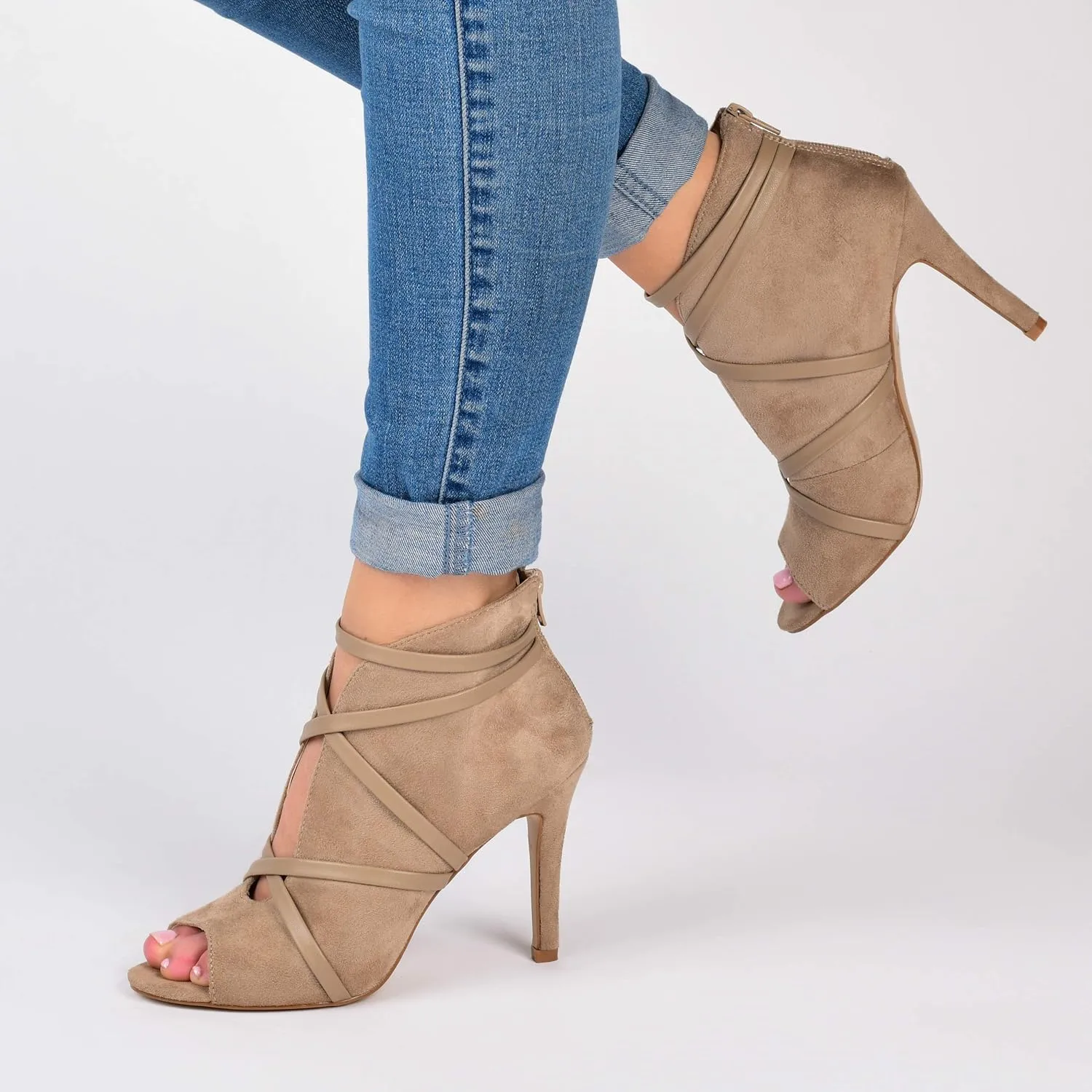 Journee Women's Samara Booties