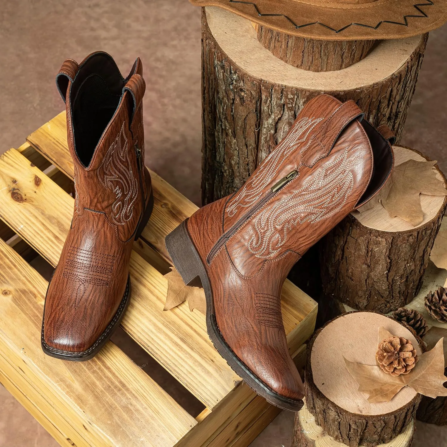 Jousen Cowboy Boots for Men Embroidery Men's Western Boots Retro Square Toe Mens Boots Botas Vaqueras Para Hombre