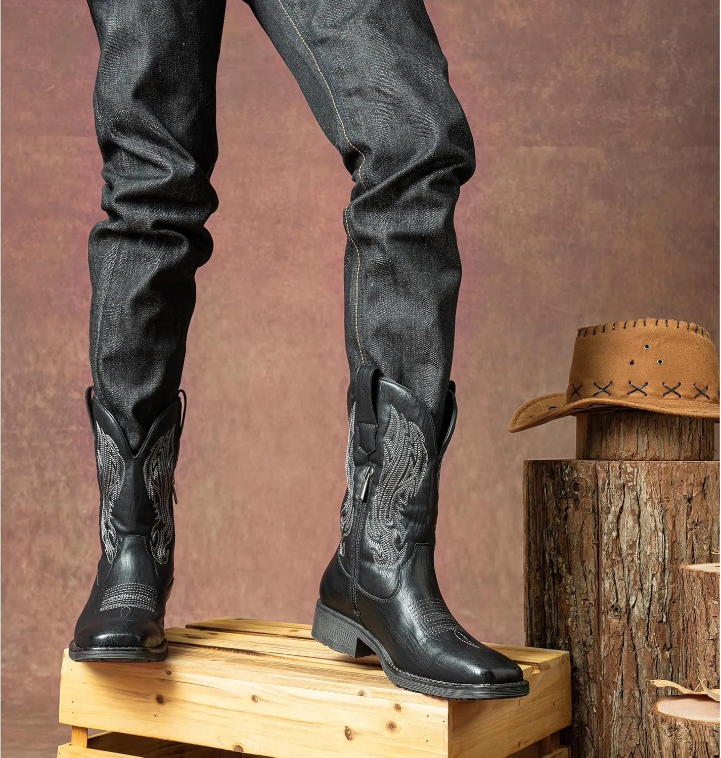Jousen Cowboy Boots for Men Embroidery Men's Western Boots Retro Square Toe Mens Boots Botas Vaqueras Para Hombre