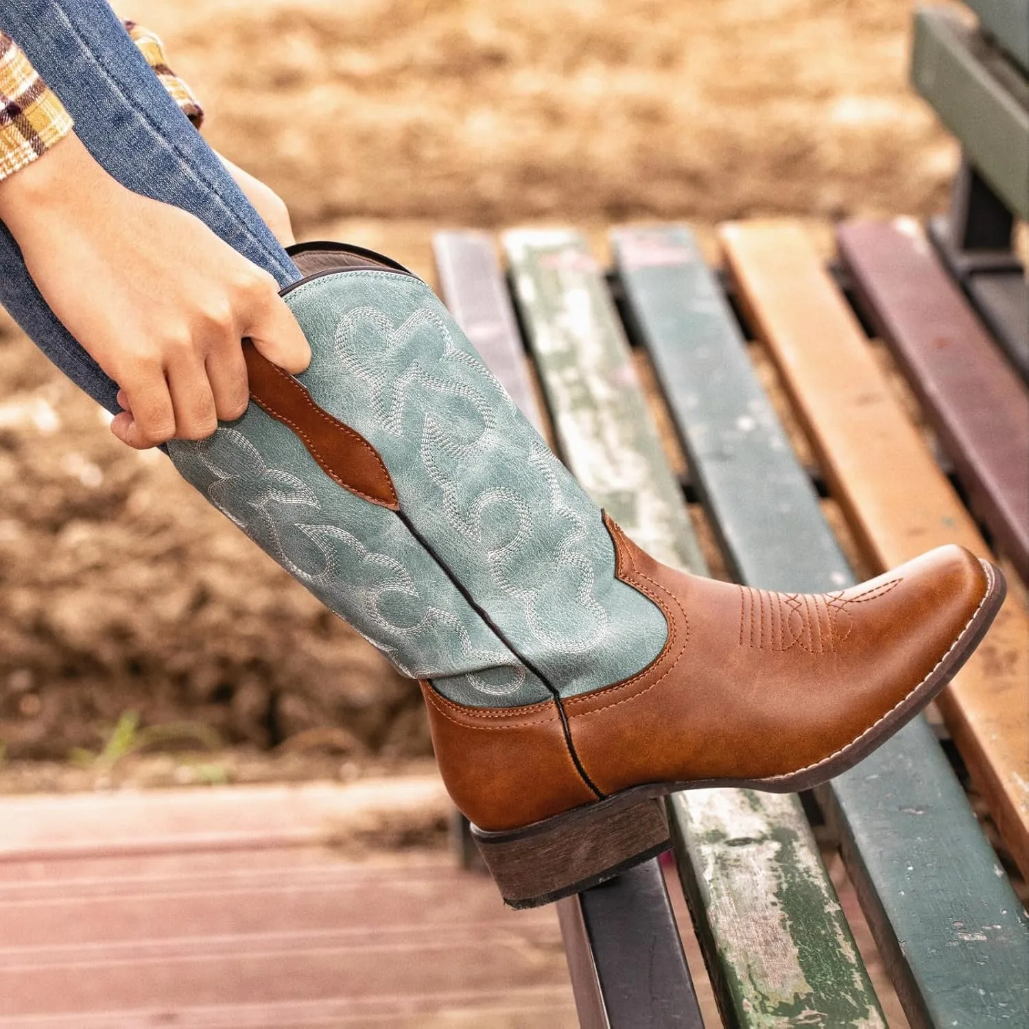 J's.o.l.e Square Toe Cowboy Boots for Women Cowgirl Fashion Two-toned Western Boots Mid Calf Brown