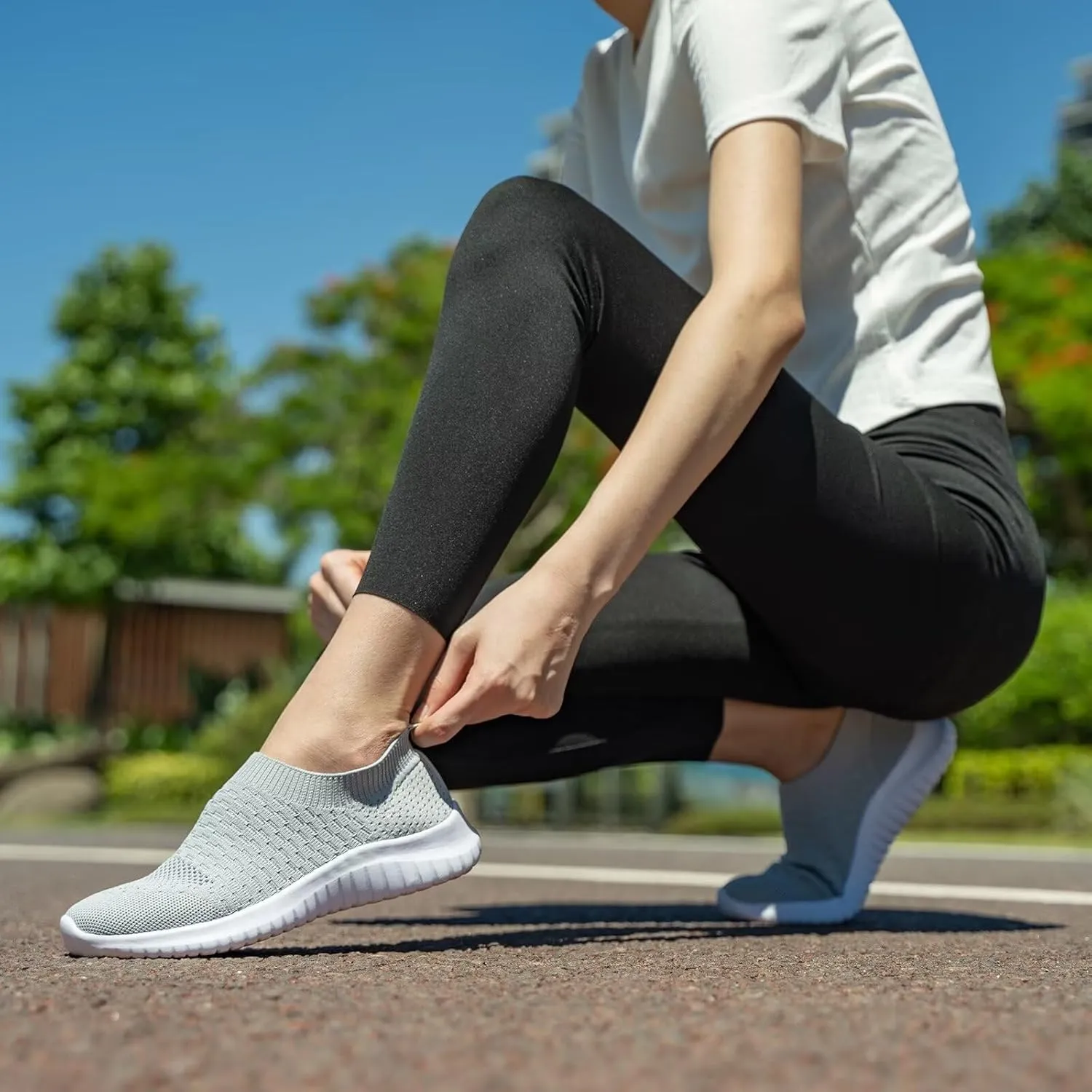 konhill Women's Walking Tennis Shoes - Lightweight Athletic Casual Gym Slip on Sneakers