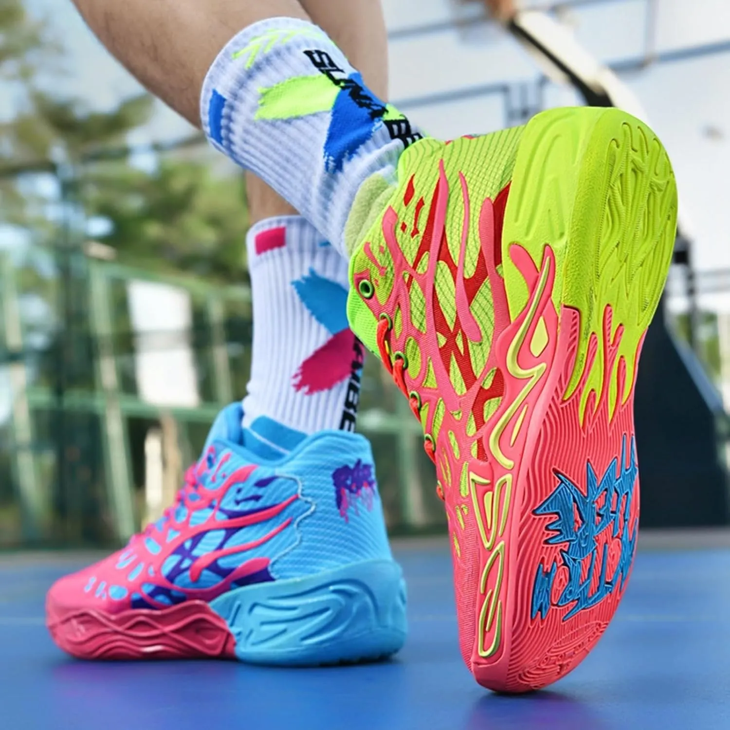 Men's Anti Slip Sports Shoes are Breathable Wear-Resistant Shock-Absorbing Rebound Basketball Boots