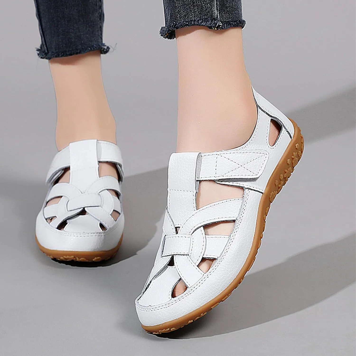 MOYOWEI Women's Woven Closed Toe Leather Sandals,Casual Comfy Orthotic Softsole Ankle Strap Boho Gladiator Beach Shoes
