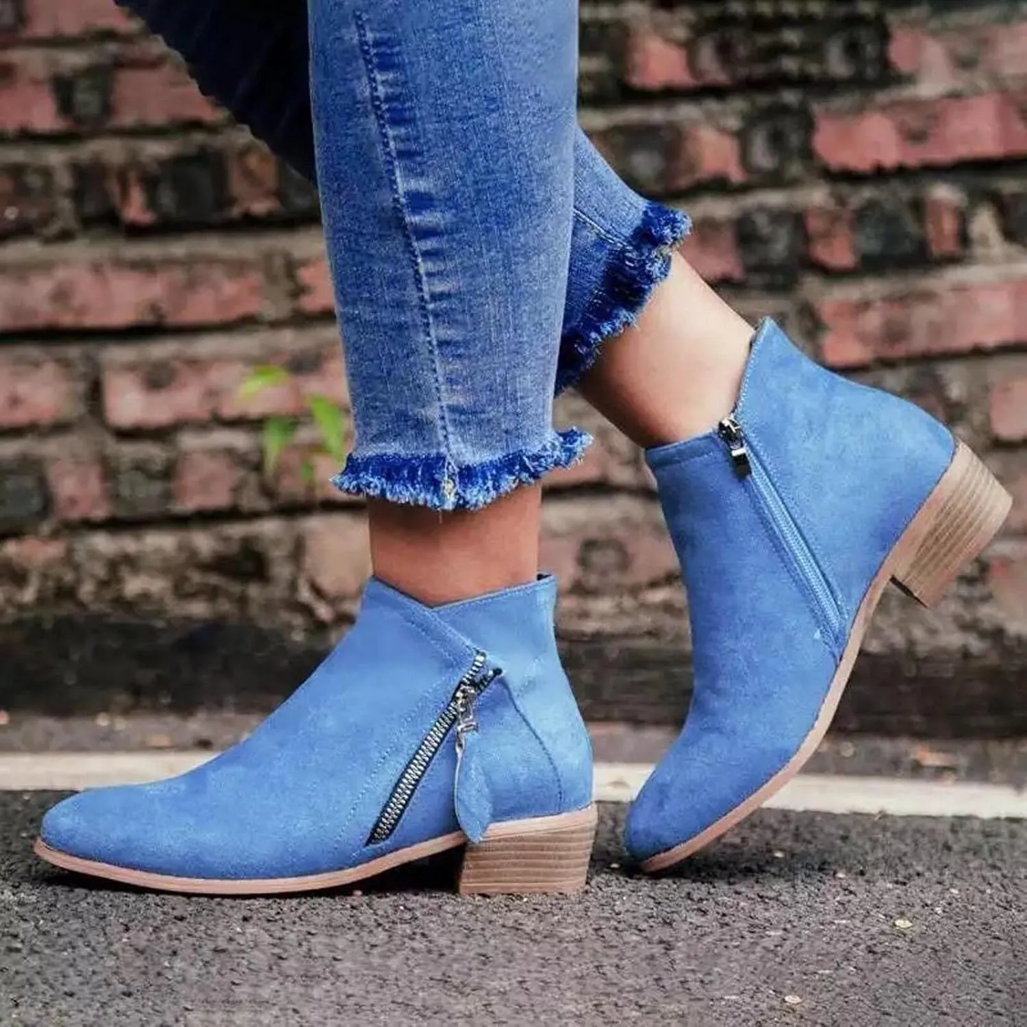 oiangi Womens Boots Fall 2022 Ankle Booties Vintage Slip on Round Toe Side Zipper Chunky Block Mid Heel Booties Solid Casual Comfy Outdoor Ladies Shoes