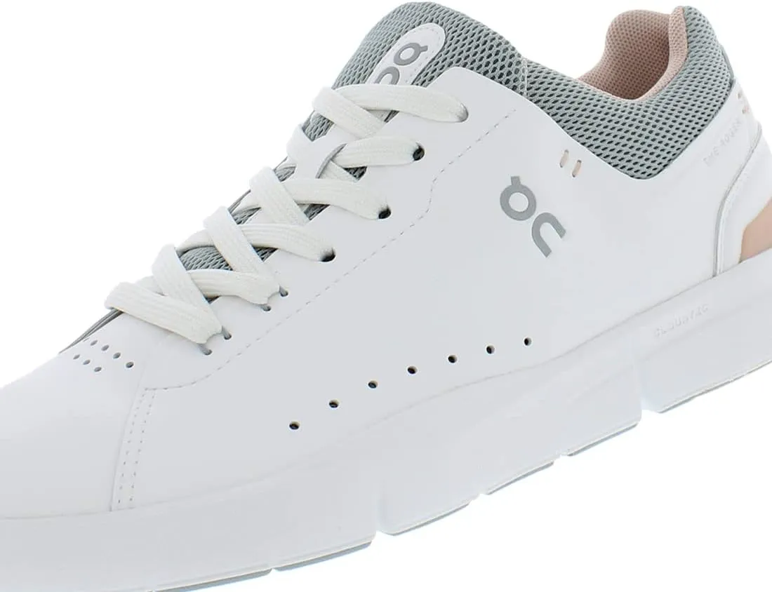 On Women's The Roger Advantage Sneakers