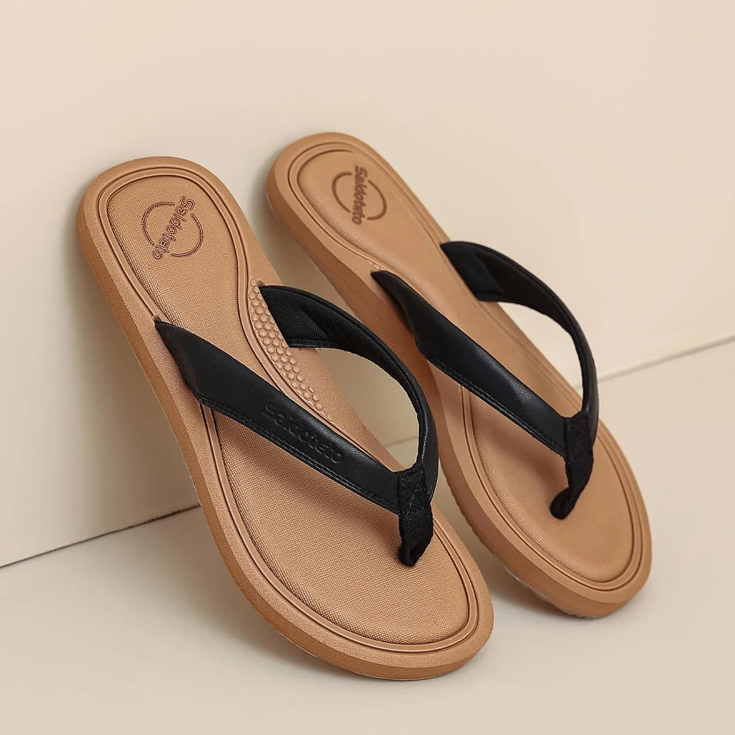 Saidoteto Women's Yoga Mat Flip Flops - Comfortable Lightweight Slip-On Sandals with Soft Thong Strap, Arch Support, and Quick-Drying, Water-Friendly Design for Summer & Beach