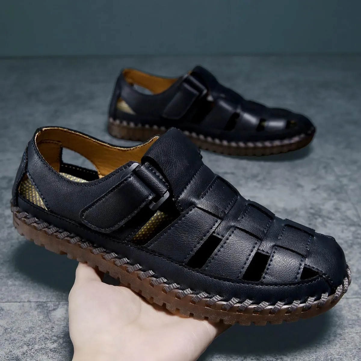 Shaire Men's Casual Sandals Slippers Beach Sandals Men's Closed Toe Fisherman Sandals