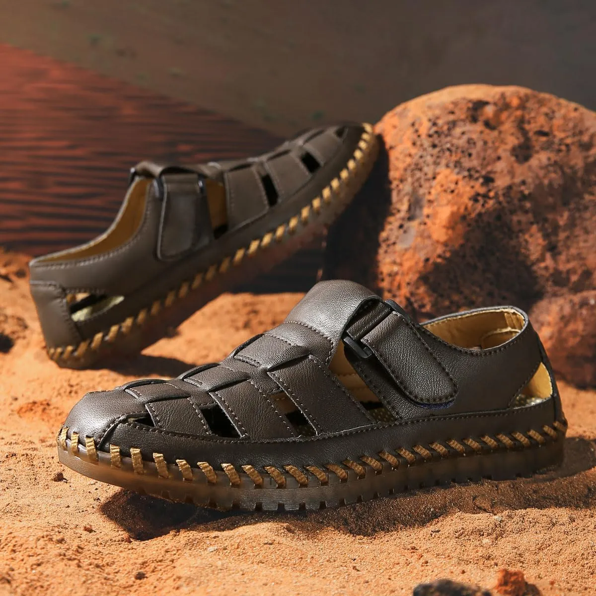 Shaire Men's Casual Sandals Slippers Beach Sandals Men's Closed Toe Fisherman Sandals