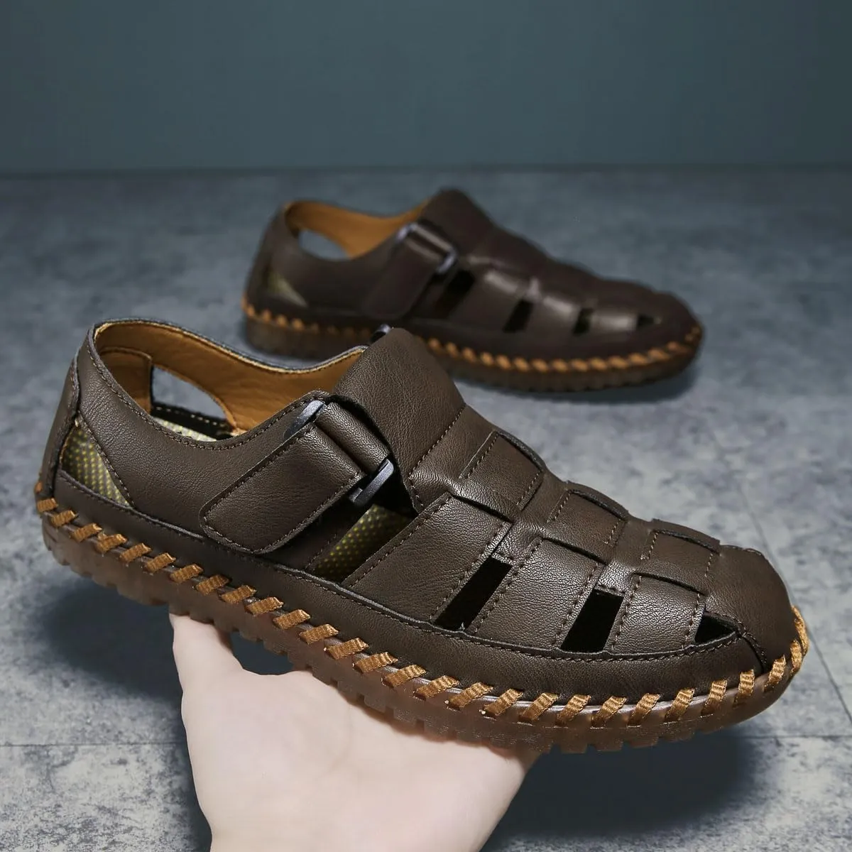Shaire Men's Casual Sandals Slippers Beach Sandals Men's Closed Toe Fisherman Sandals