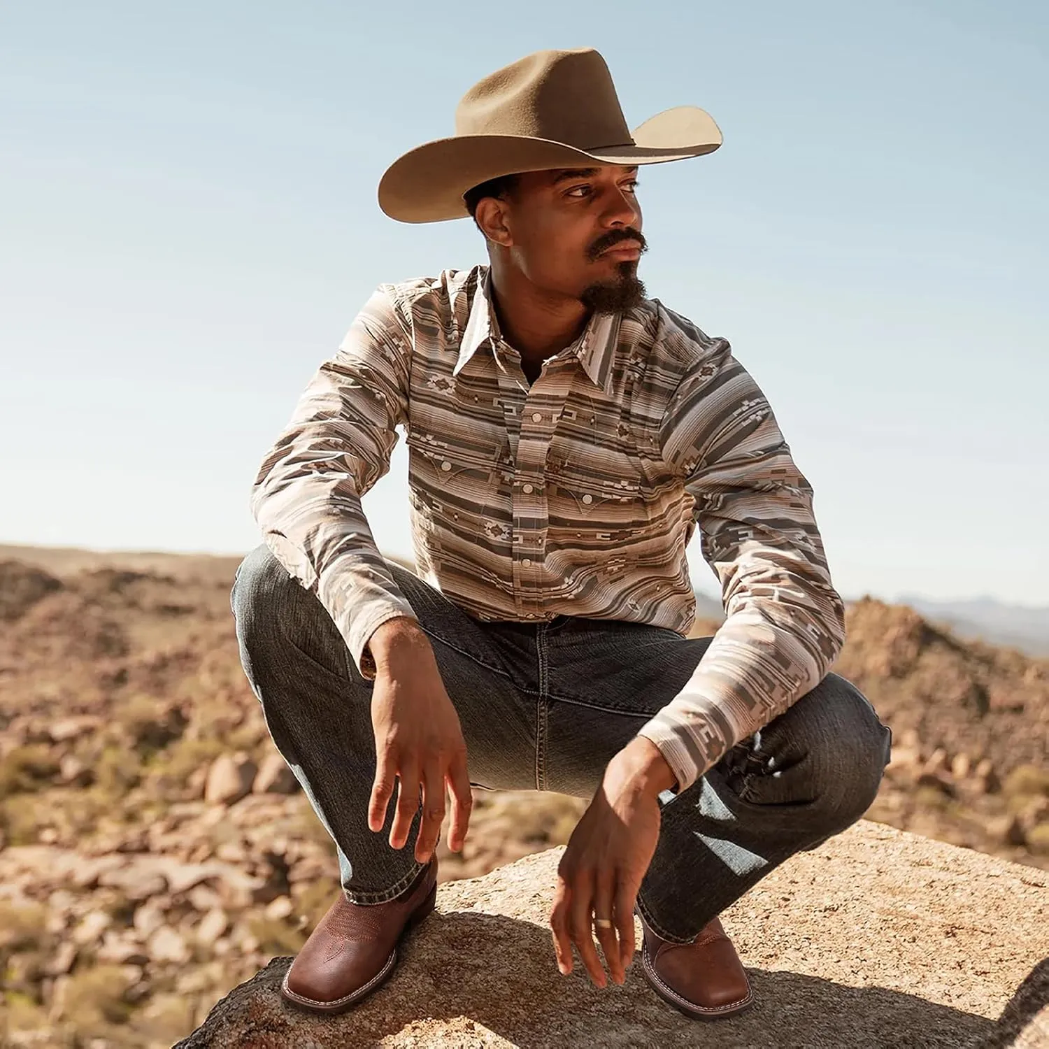 Suokdil Cowboy Boots for Men - Men's Western Boots with Embroidery, Slip Resistant Square Toe Chunky Heel, Durable and Fashionable Retro Classic Footwear for Spring and Fall