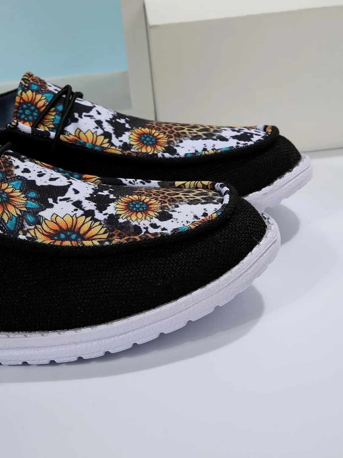Unisex-Adult Sunflower Floral Canvas Loafers Comfortable Boat Shoes Easy Slip On Lightweight Deck Shoes Elastic Laces Outdoor Flat Walking Shoes Breathable Drving Shoes Sneakers for Women Men