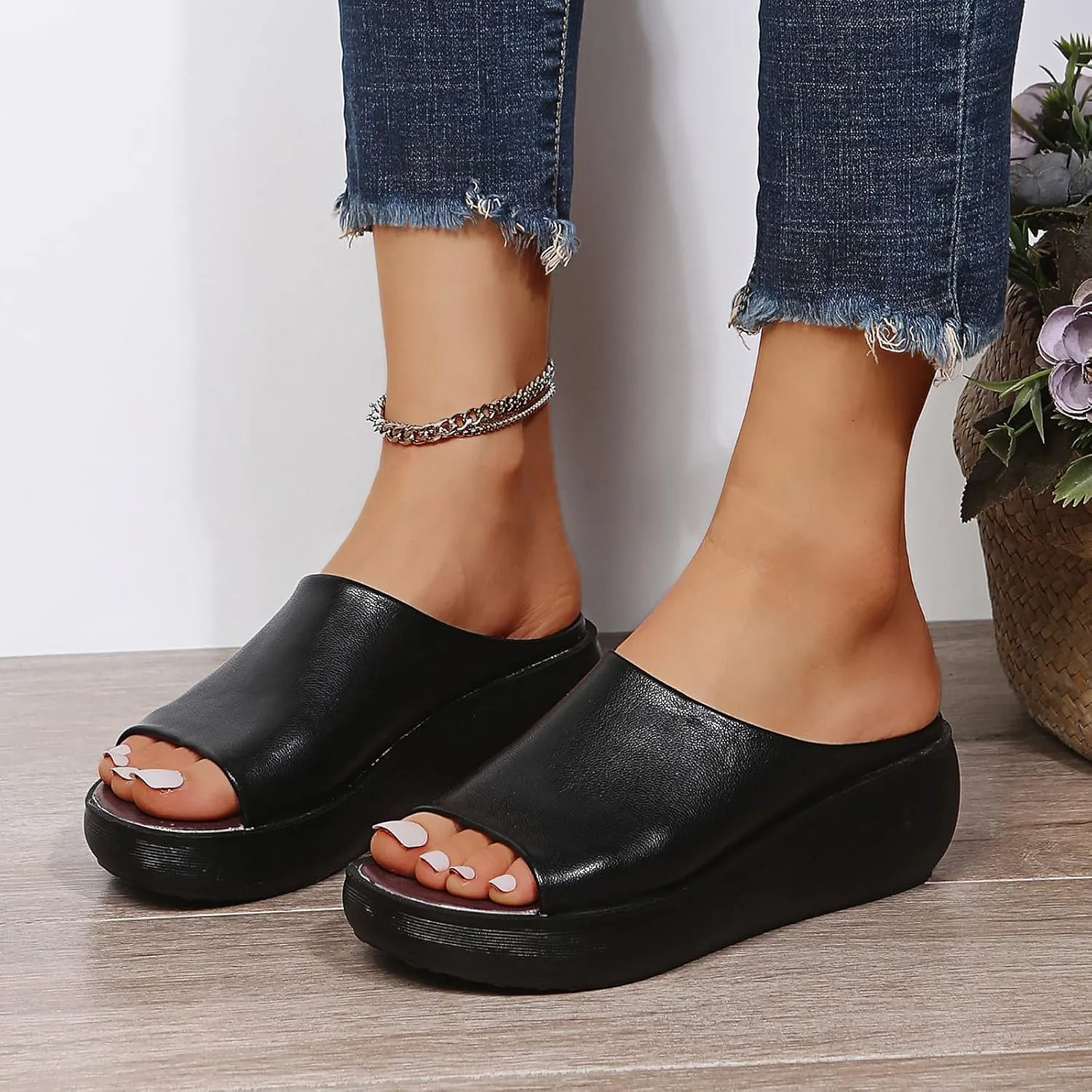 Wedge Platform Sandals for Women Premium PU Summer Open Toe Slip on Slide Slippers Comfortable Sandals Arch Support Non-Slip Outdoor Beach Shoe,Black,US10/EU41