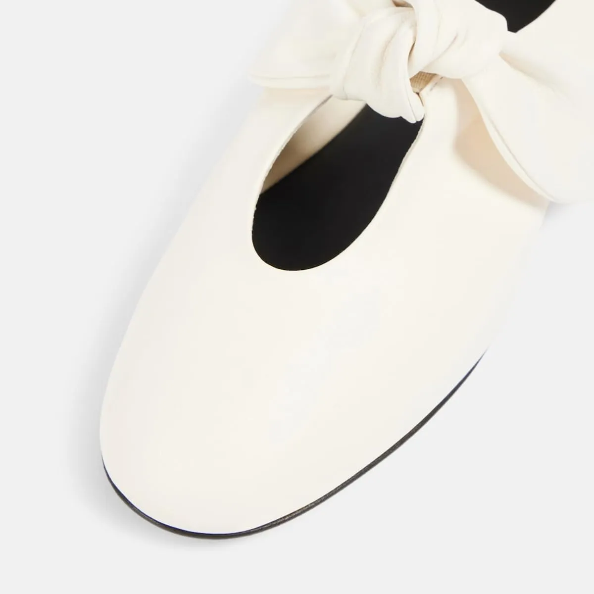 Women Comfortable Closed Round Toe Bowknot Loafer Flats Slip on Cutout Penny Loafers Fashion Daily Commuting Driving Shoes Size 4-16 US