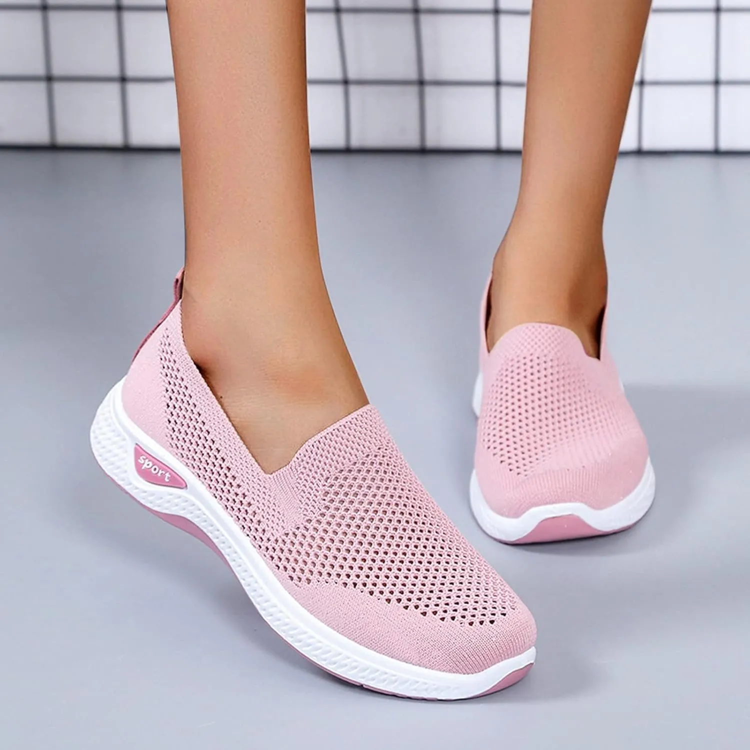 Women Lightweight Slip On Shoes Casual Comfortable Walking Sneakers Canvas Flats Non Slip Breathable Loafers