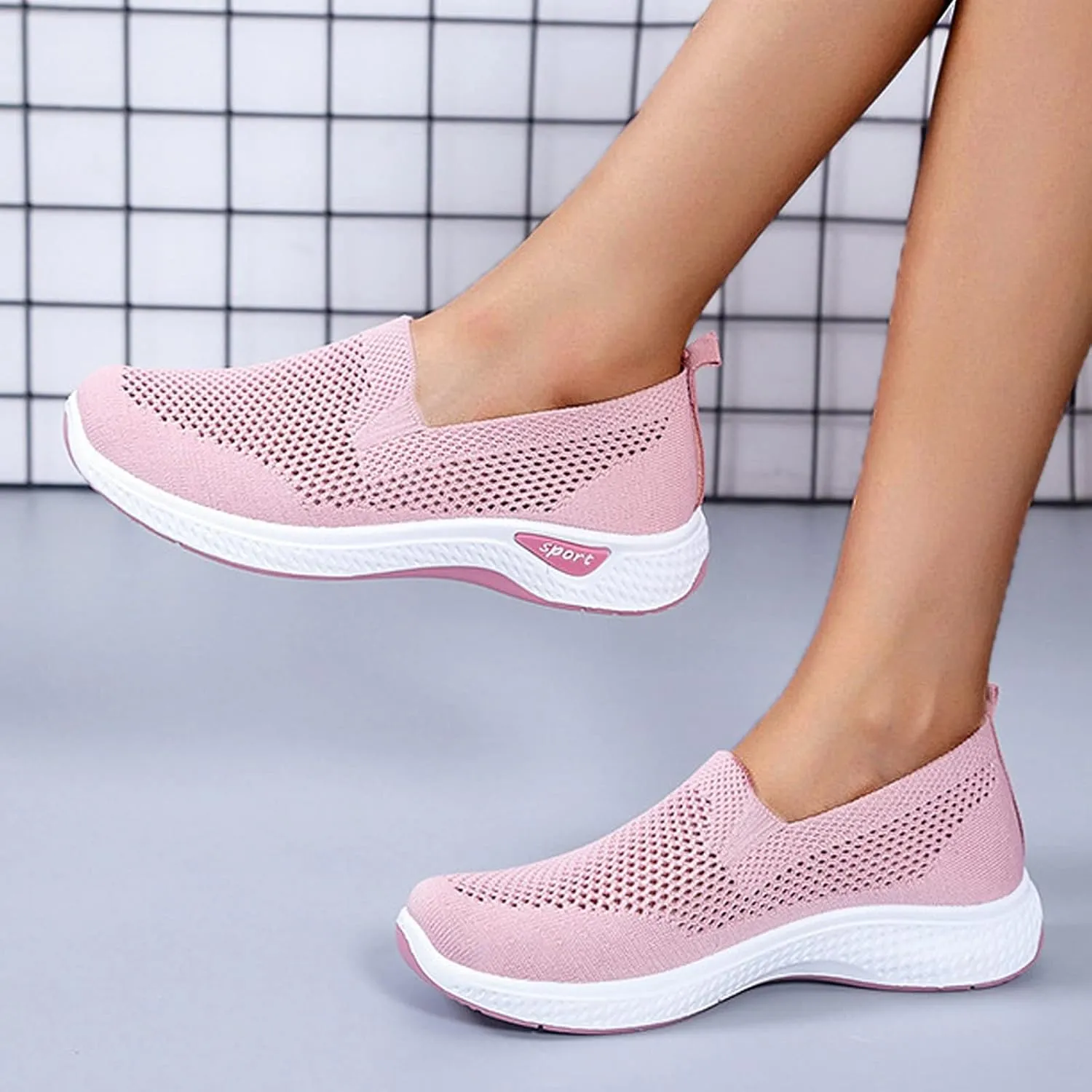 Women Lightweight Slip On Shoes Casual Comfortable Walking Sneakers Canvas Flats Non Slip Breathable Loafers