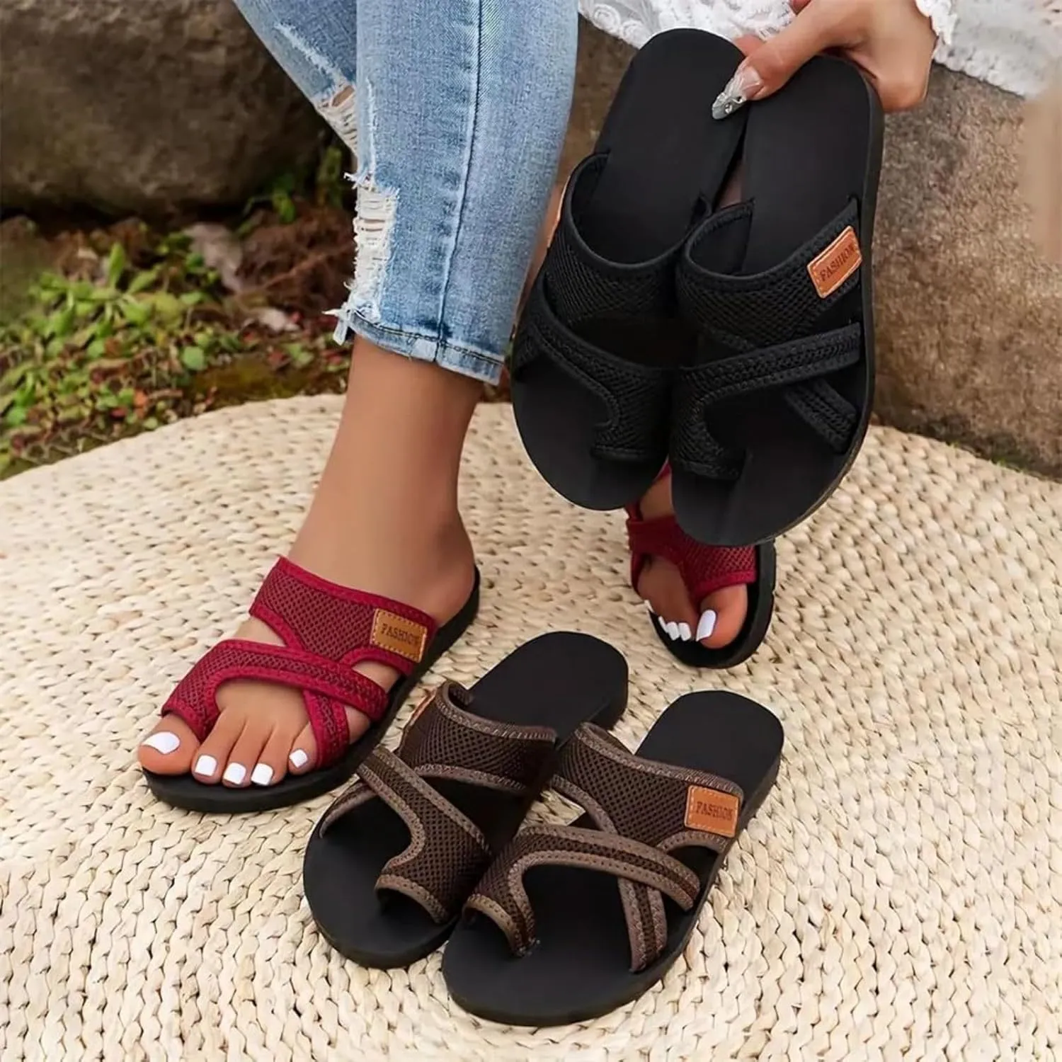 Women's Comfortable Breathable Mesh Flip Flops with Toe Ring, Anti-Slip Sole, Lightweight Summer Sandals for Beach, Walking