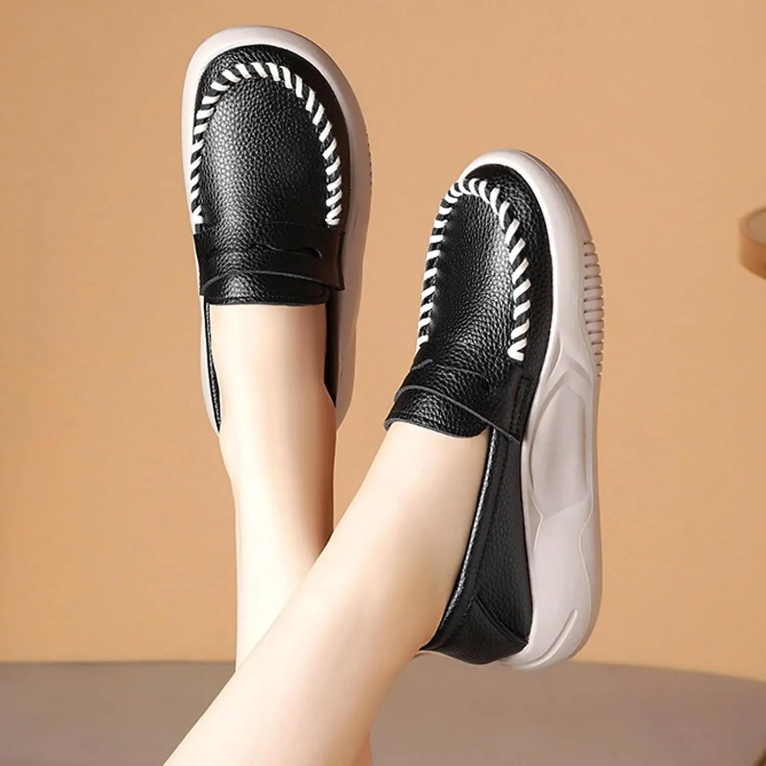 Women's Hand Stitching Platform Leather Slip On Loafers,Comfort Round Toe Lightweight Soft Sole Increase Height Walking Shoes Low Top Work Nurse Shoes Driving Moccasins