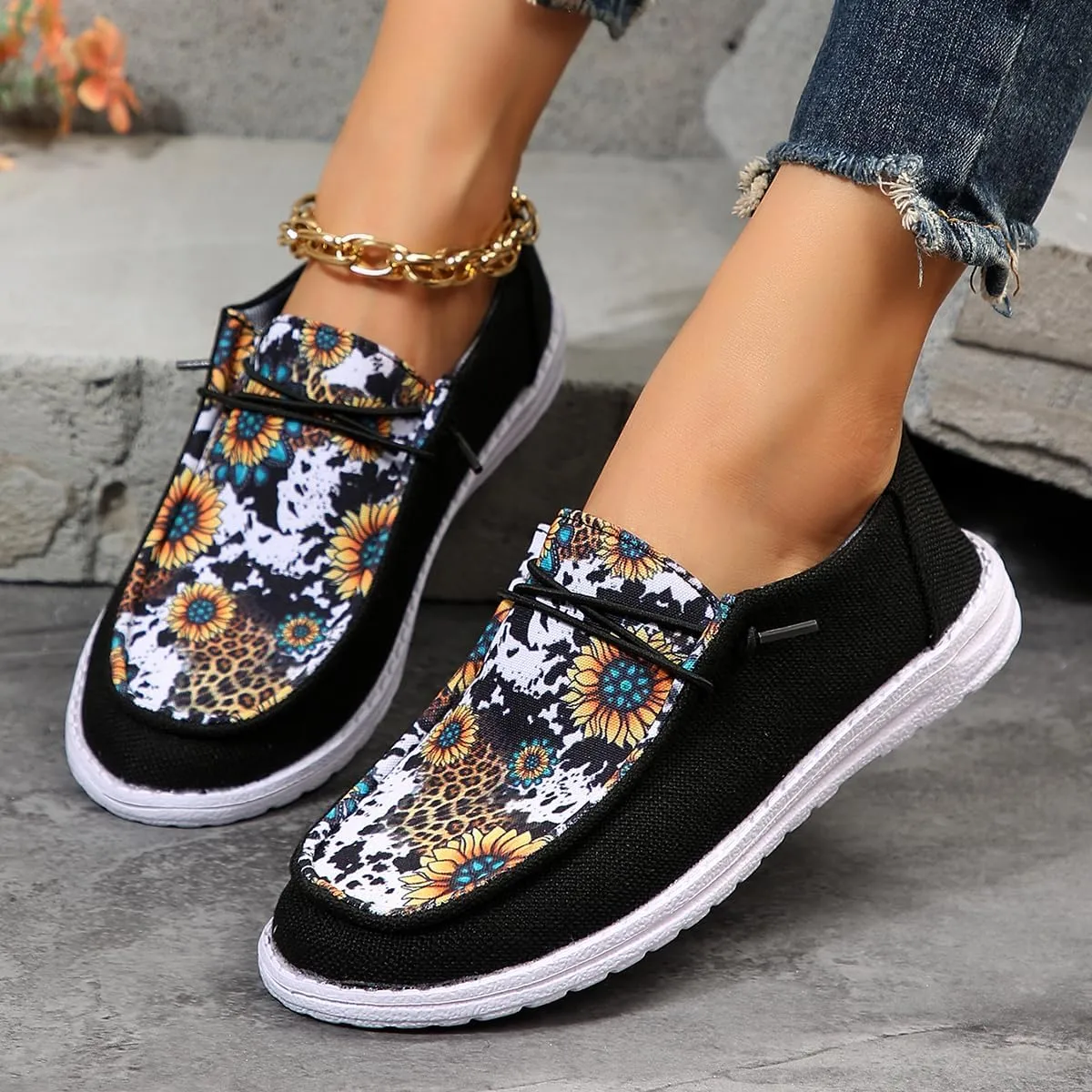 Women's Milky Cow Print Slip-On Loafers - Lightweight Comfortable Casual Shoes with Elastic Laces, Foam Outsole, Orthotic Walking Shoes for Daily Wear, US 6-10