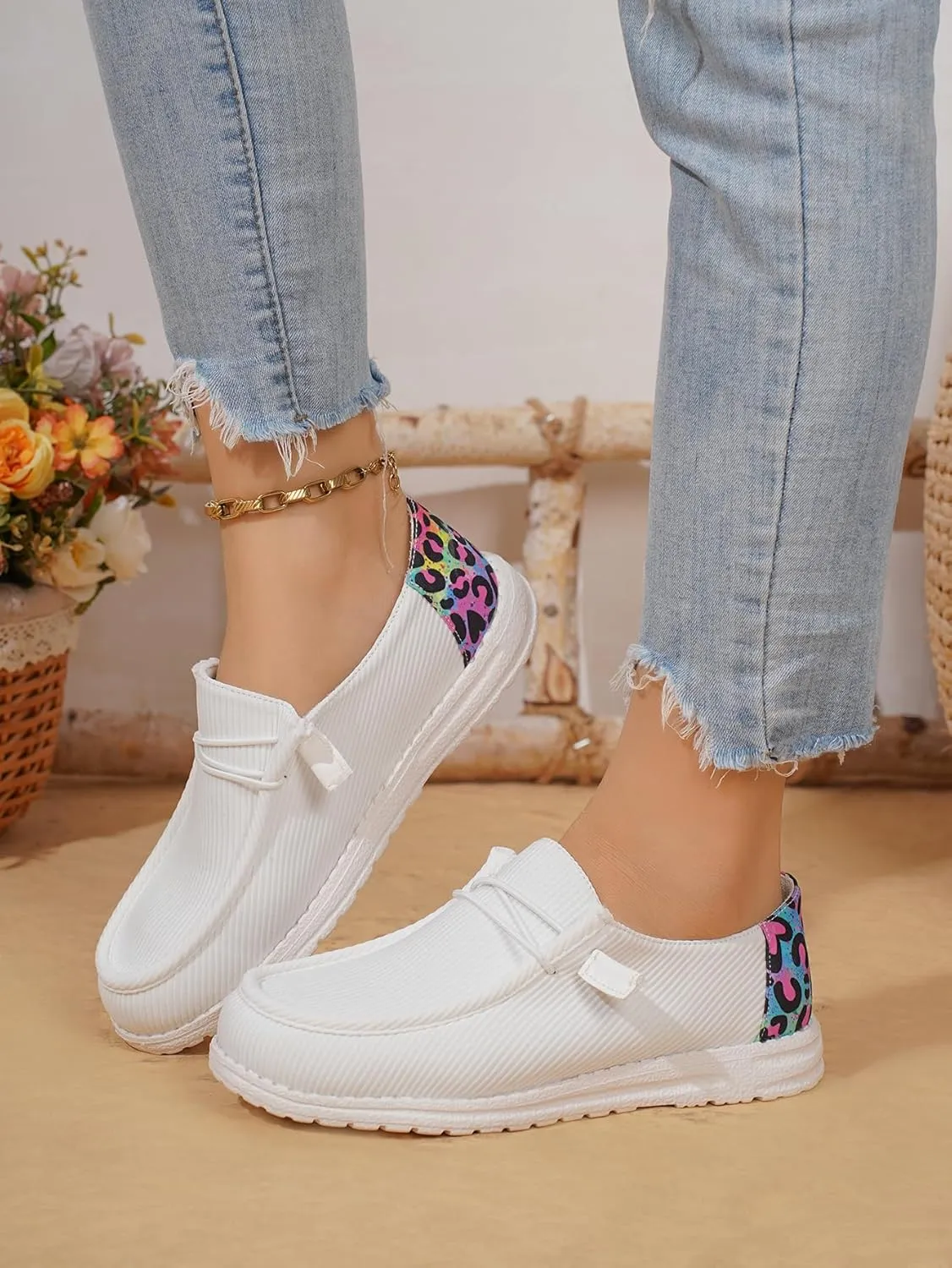 Women's Milky Cow Print Slip-On Loafers - Lightweight Comfortable Casual Shoes with Elastic Laces, Foam Outsole, Orthotic Walking Shoes for Daily Wear, US 6-10
