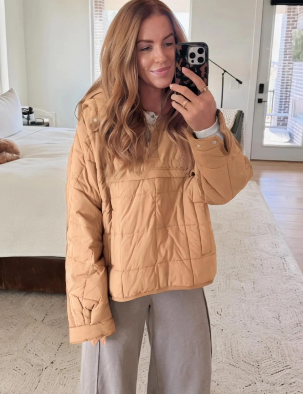 Women's Pullover Puffer Jacket Hooded Oversized Lightweight Quilted Jacket Winter Warm Padded Coat
