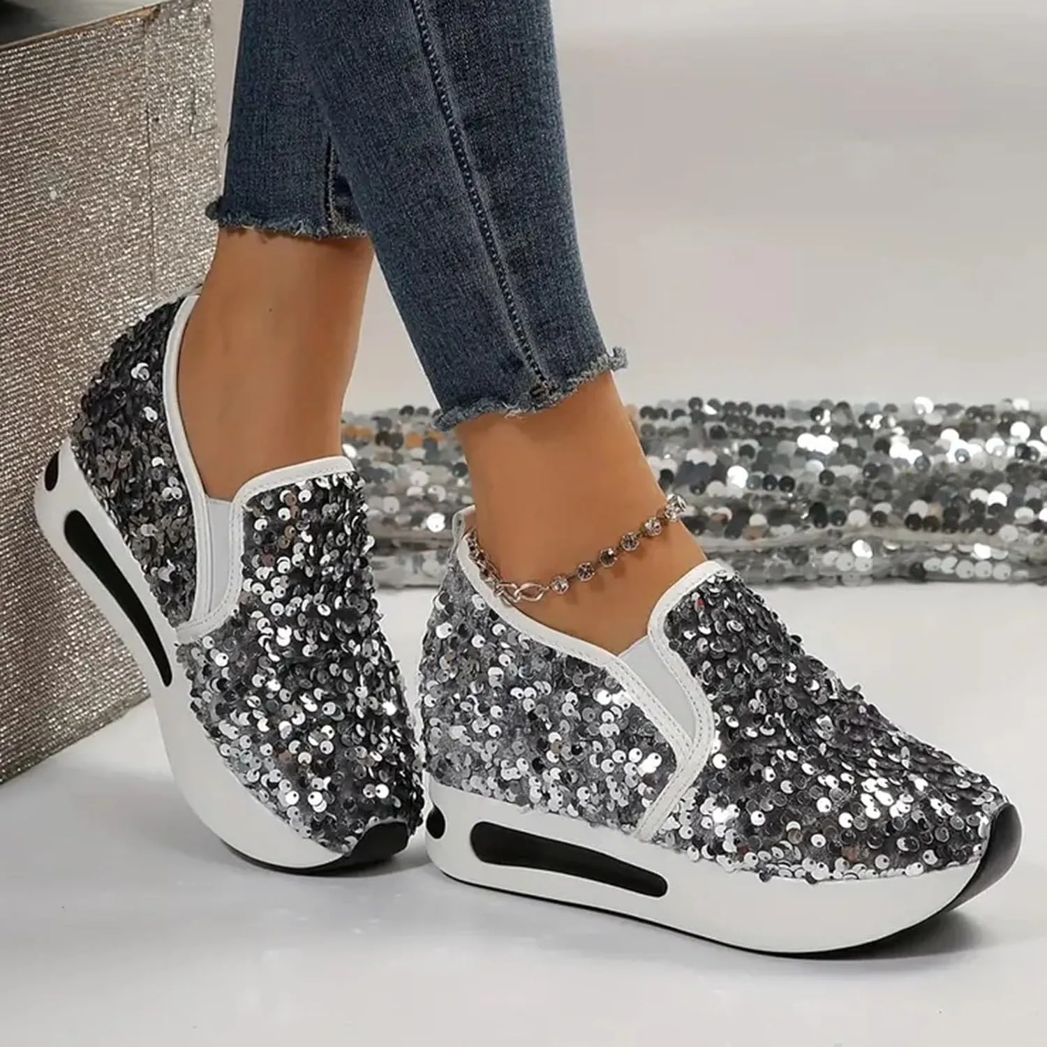 Women's Sequins Platform Sneakers Casual Low Top Slip On Wedge Sports Shoes Fashion Walking Casual Lace up Shoes