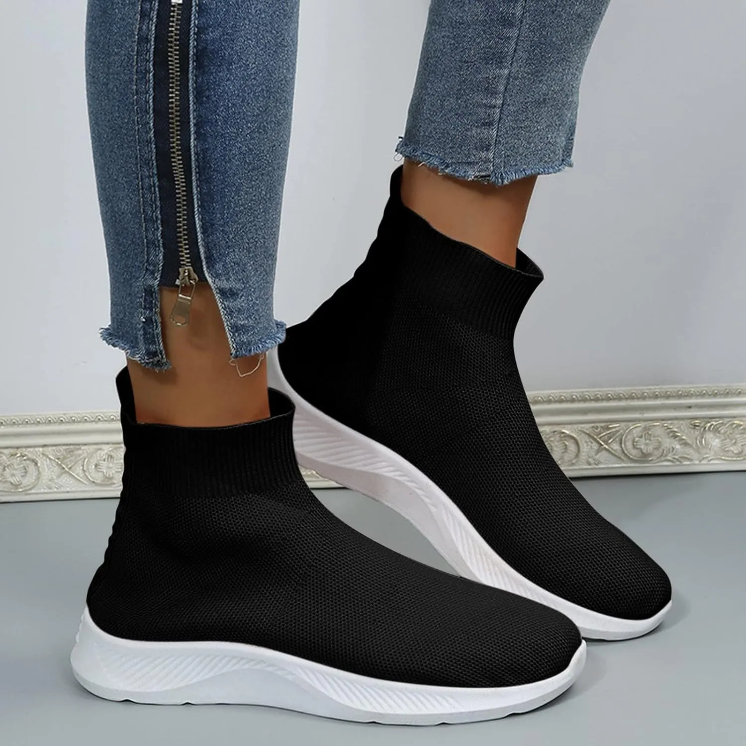 Womens Slip On Sneakers Casual Comfortable Walking Shoes Lightweight Canvas Flats Breathable Mesh Non Slip Loafers