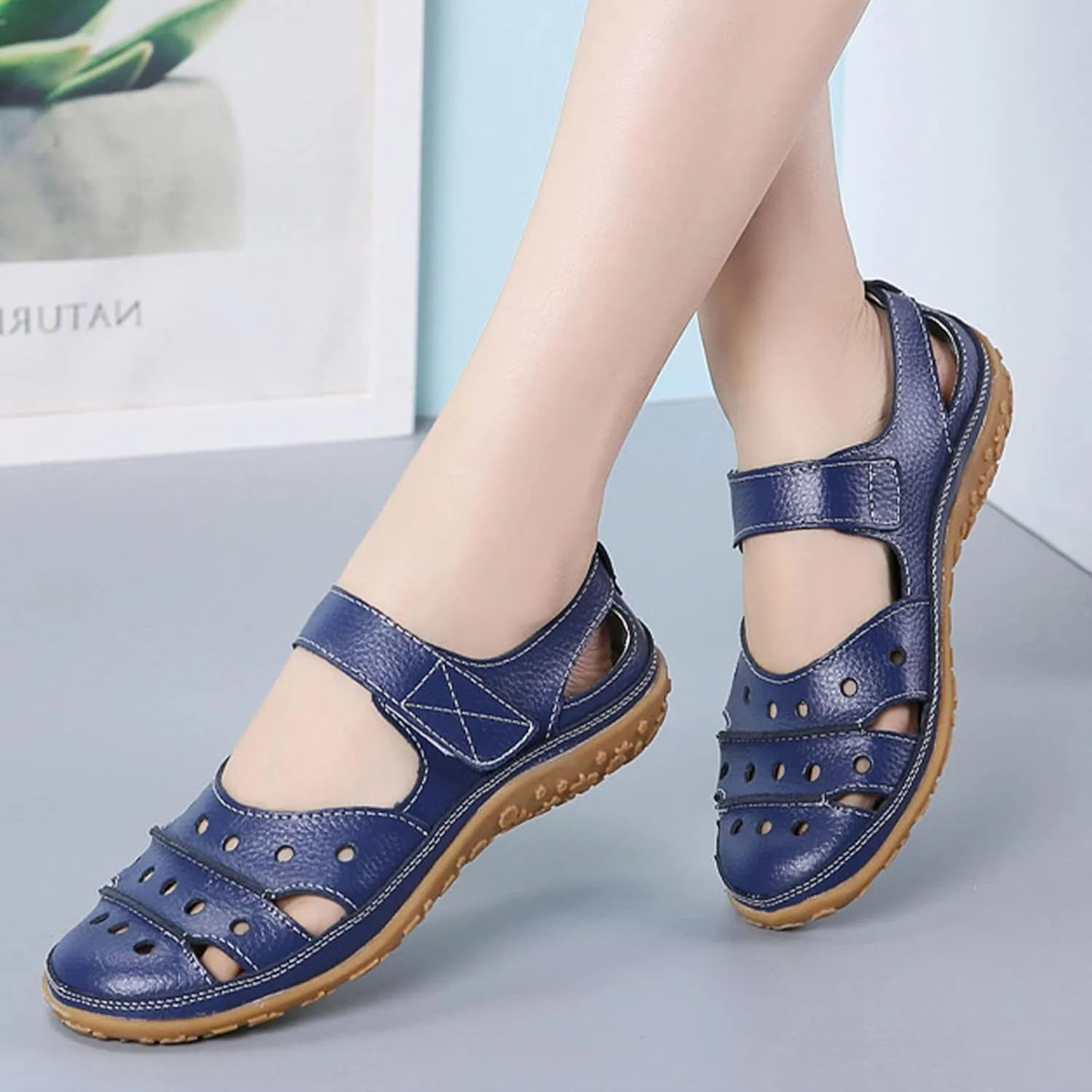 Women's Summer Casual Closed Toe Leather Sandals,Comfortable Soft Sole Ankle Strap Mary Jane Orthopedic Beach Shoes